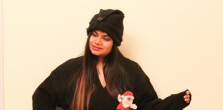 DIY 4D Ugly Christmas Sweater with Fire Place in 15 Minutes | Easy & Affordable